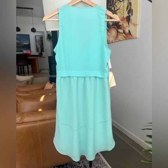 NWT Aritzia Wilfred Vignette Dress - Picture 5 of 5